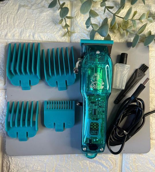Аккумуляторная машинка для стрижки волос VGR V-660 VGR V-660 фото