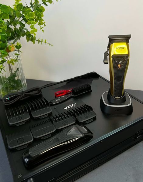 Професійна бездротова машинка для стрижки VGR V-015 Professional Barber VGR V-015 фото