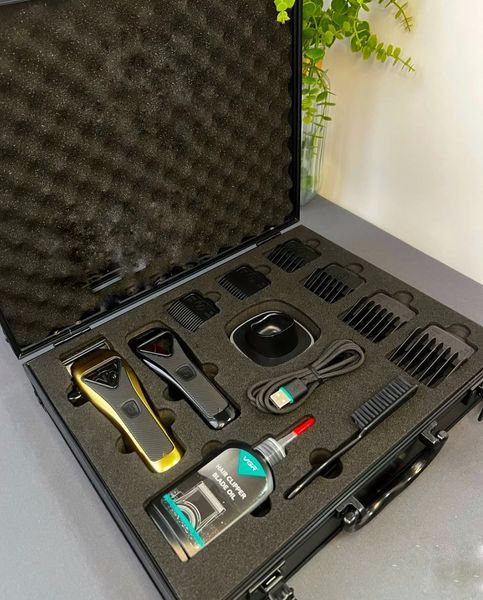 Професійна бездротова машинка для стрижки VGR V-015 Professional Barber VGR V-015 фото