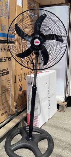 Вентилятор для пола Wimpex WX-1811 "18" 200 Вт с регулятором скорости черный WX-1811 фото