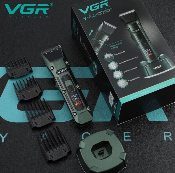 Аккумуляторна машинка для стрижки волосся VGR V-696 з дисплеєм VGR V-696 фото